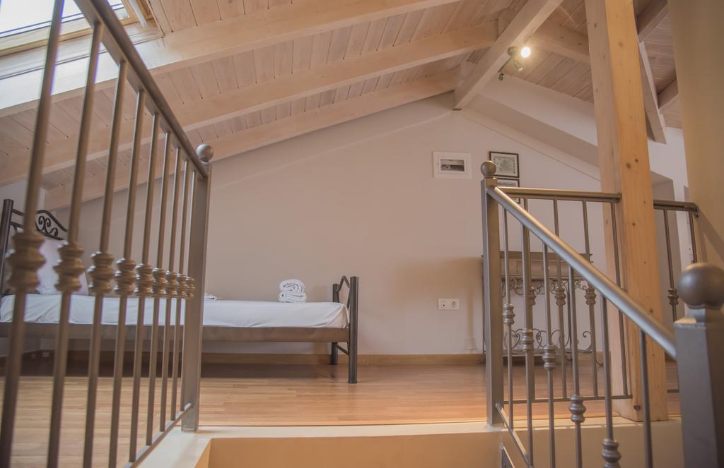 Aperanto House Paralia Loutsas Εξωτερικό φωτογραφία