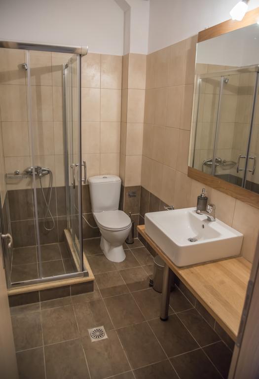 Aperanto House Paralia Loutsas Εξωτερικό φωτογραφία