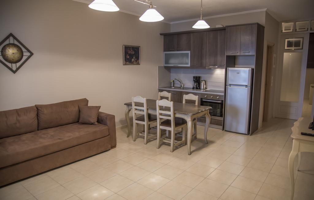 Aperanto House Paralia Loutsas Εξωτερικό φωτογραφία